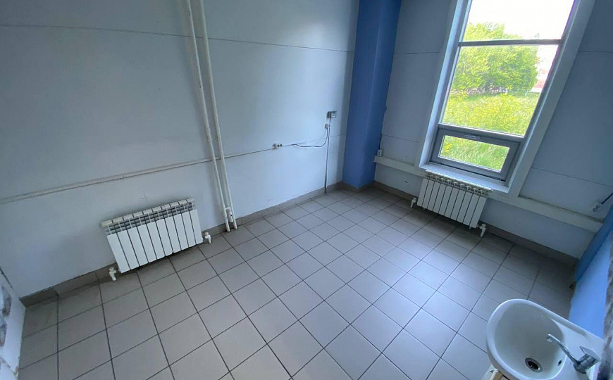 Сдается помещение свободного назначения фото