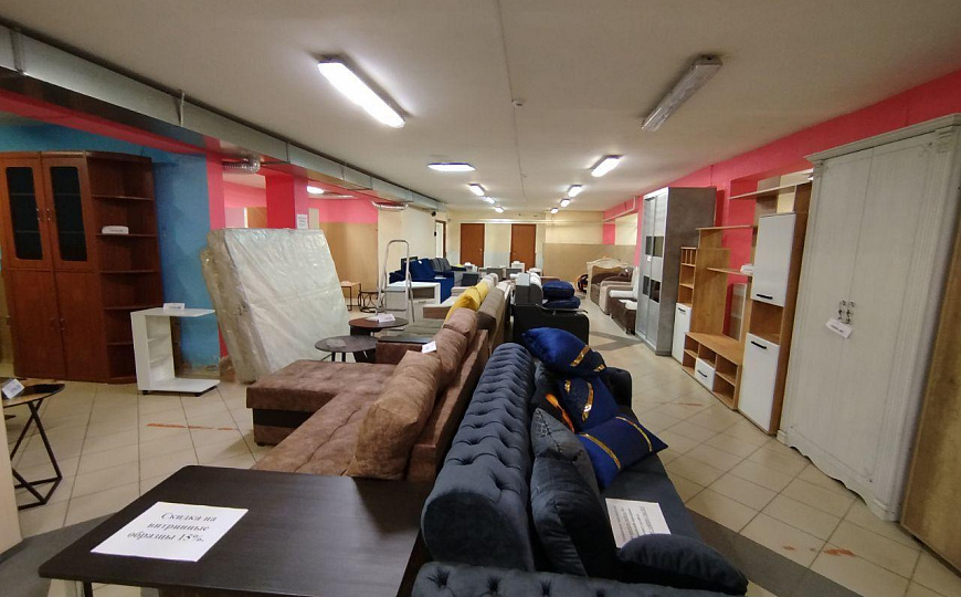 Торговое помещение 550 м2 фото