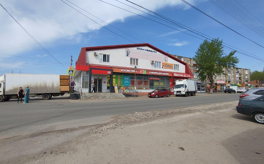 Торговое помещение 550 м2 фото