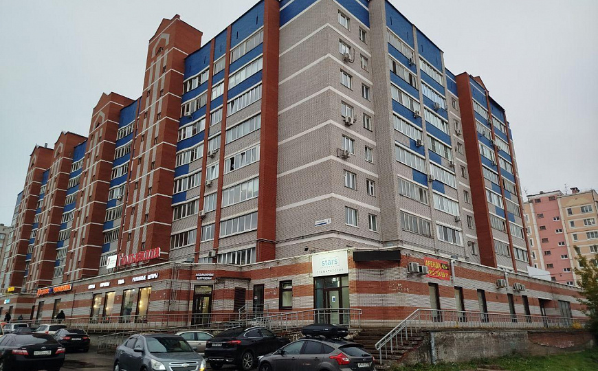 Помещение 425 м2 с ремонтом на первой линии Либкнехта фото