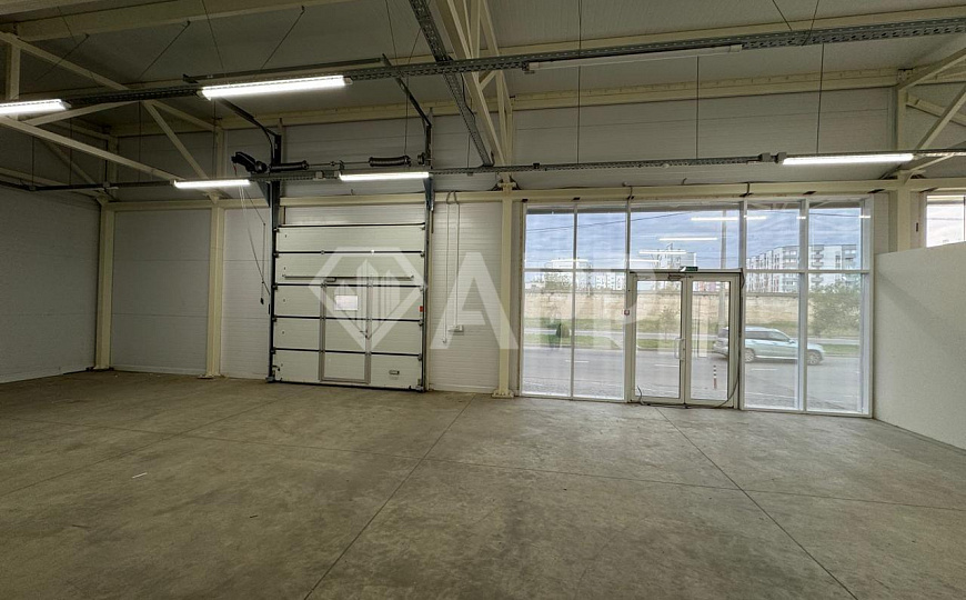 Сдаю помещение свободного назначения, 420 м² фото