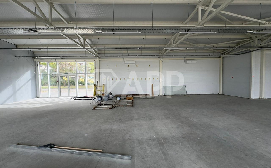 Сдаю помещение свободного назначения, 420 м² фото