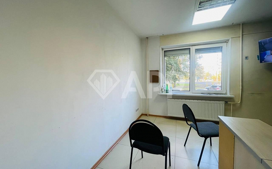 Продам помещение свободного назначения офисной планировки 106м2 фото