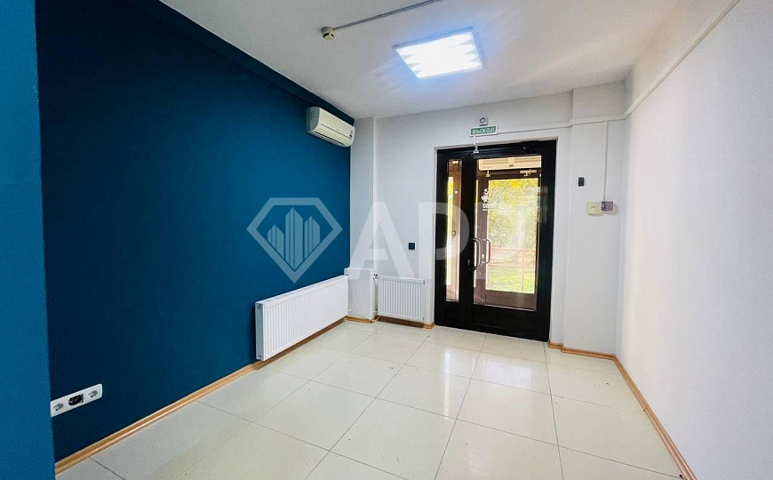 Продам помещение свободного назначения офисной планировки 106м2 фото