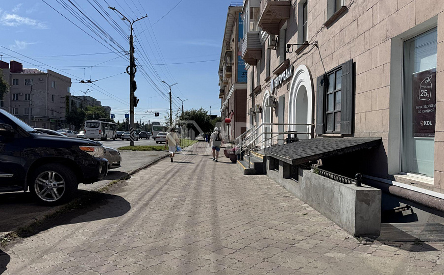 Центр/Два входа/Трафик, 120 м² фото