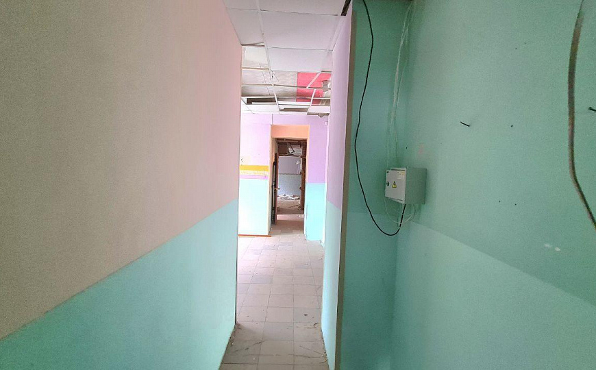  Здание свободного назначения фото