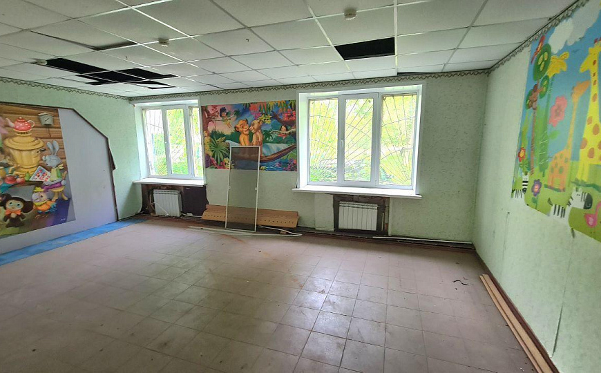  Здание свободного назначения фото