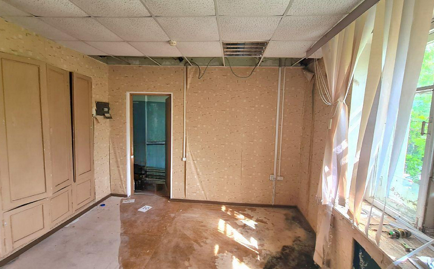  Здание свободного назначения фото