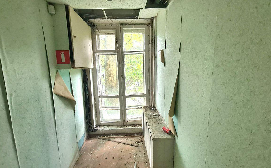  Здание свободного назначения фото