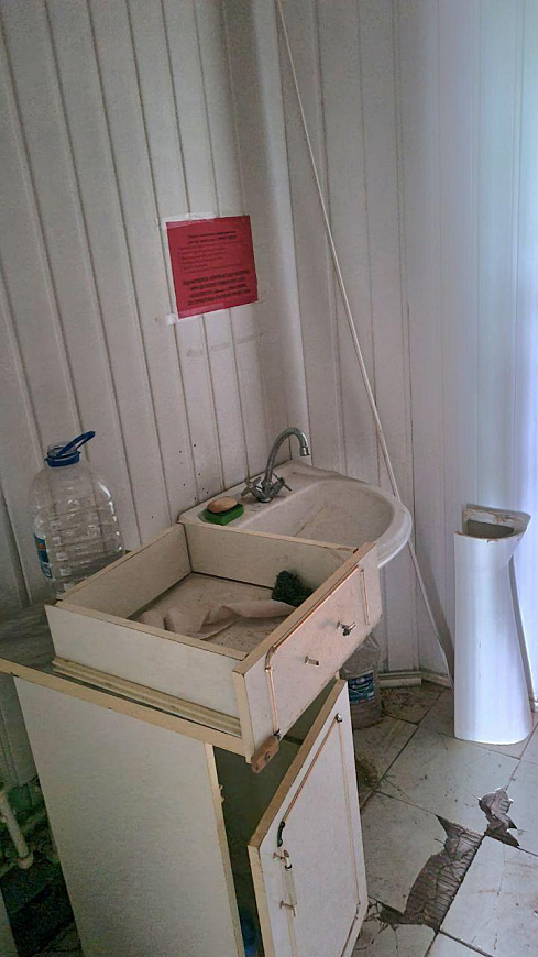  Здание свободного назначения фото