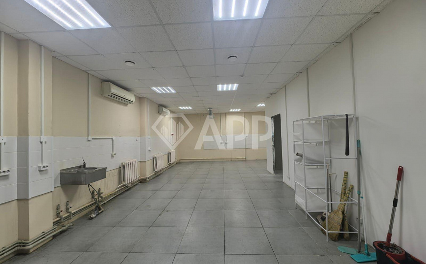 Сдаю отдельно стоящее здание, 163 м² фото