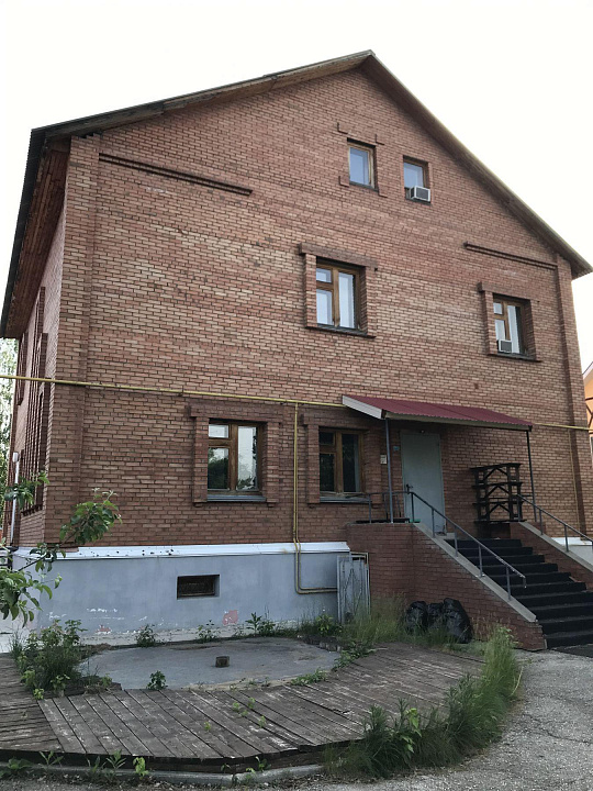  Гостиница с земельным участком, 1955 м² фото