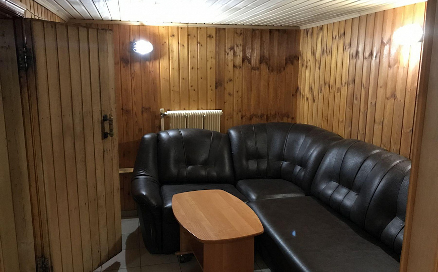  Гостиница с земельным участком, 1955 м² фото