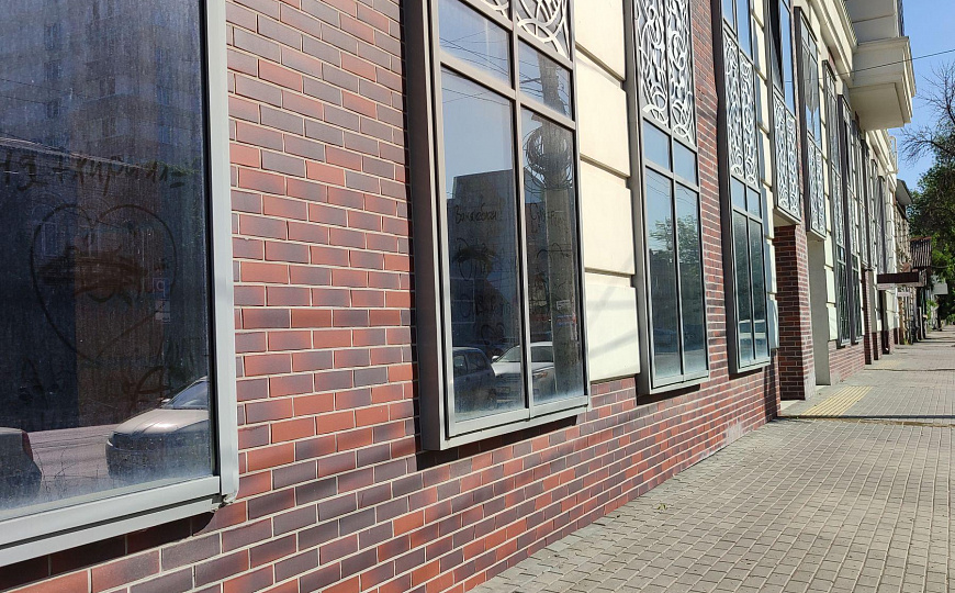 Помещение свободного назначения первая линия с парковкой фото