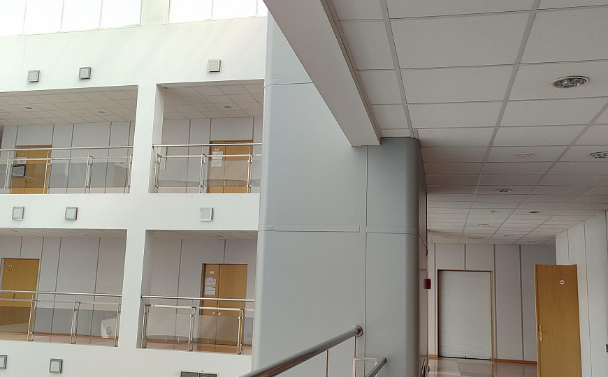 Этаж (офисы) в БЦ Глобус в центре города с парковкой фото