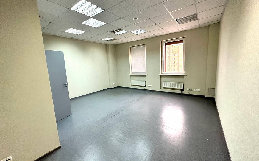 Этаж (офисы) в БЦ Глобус в центре города с парковкой фото