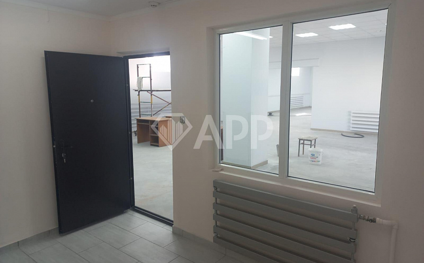 Сдаю складское помещение, 420 м² фото