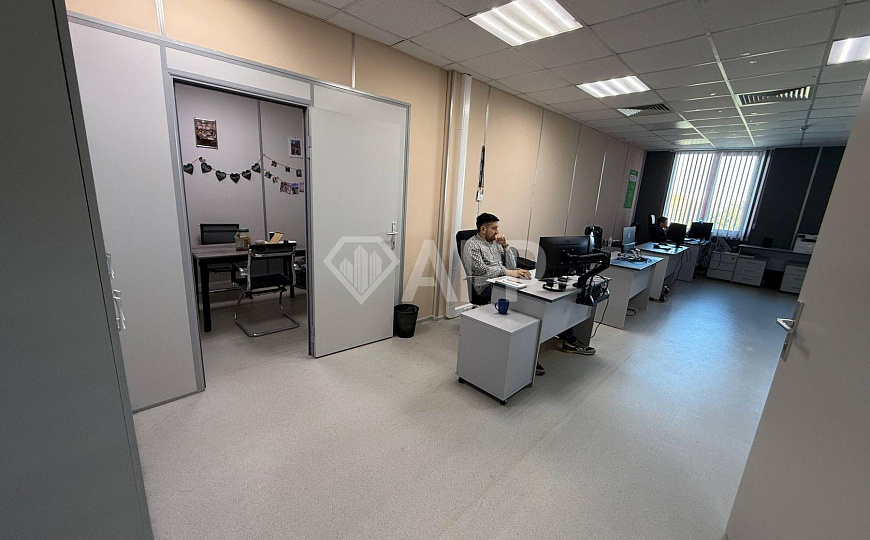 Премиальный офис класса «А», 66м2 фото