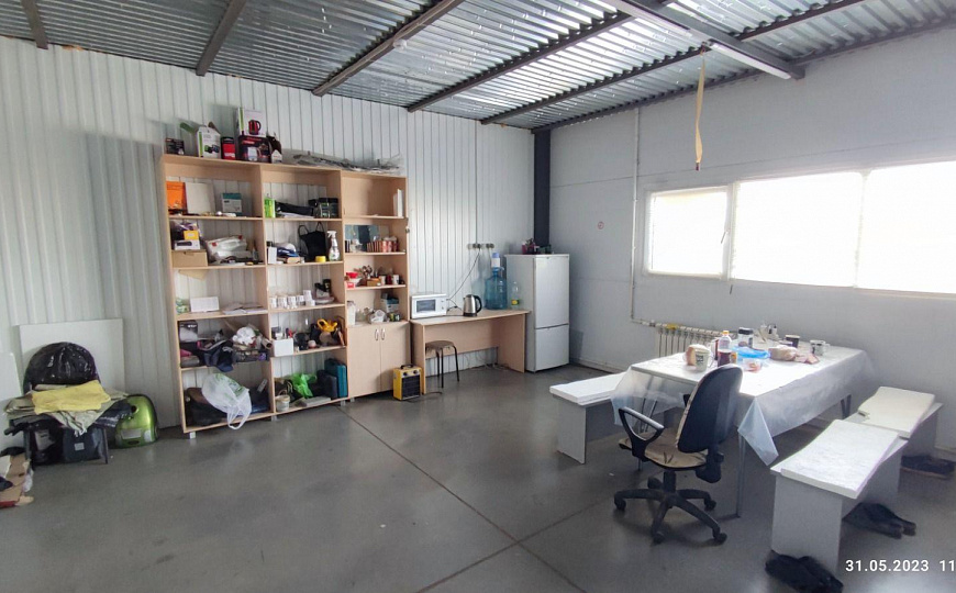 Продаётся производственный бокс фото