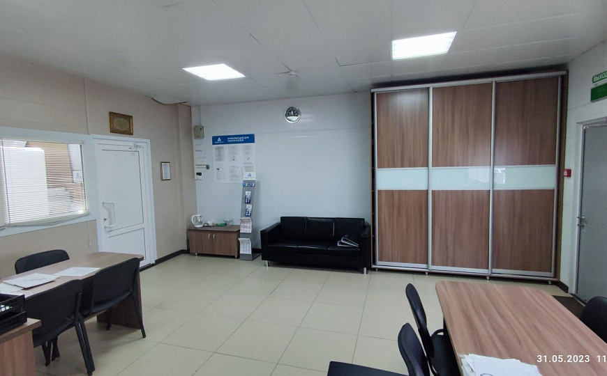 Продаётся производственный бокс фото