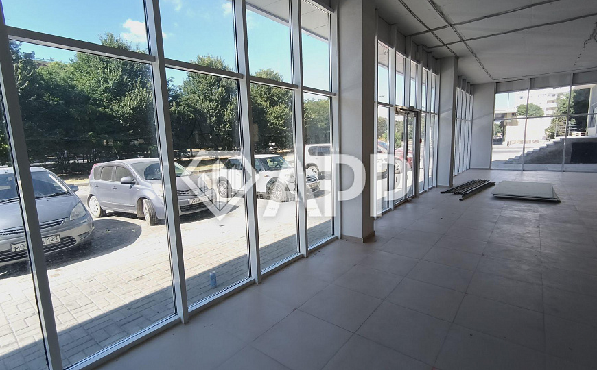 Сдаю помещение свободного назначения, 700 м² фото