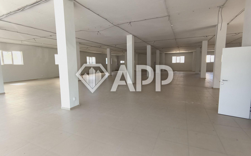 Сдаю помещение свободного назначения, 700 м² фото