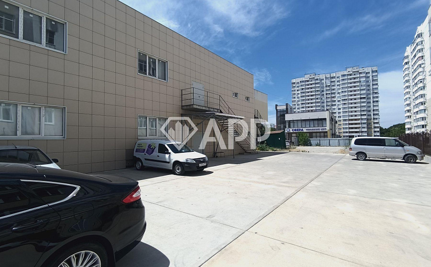 Сдаю помещение свободного назначения, 700 м² фото