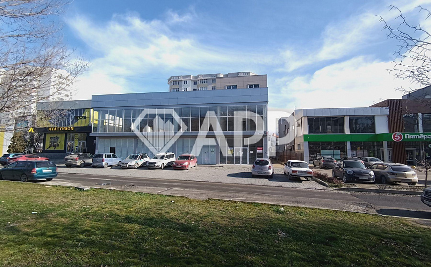 Сдаю помещение свободного назначения, 700 м² фото