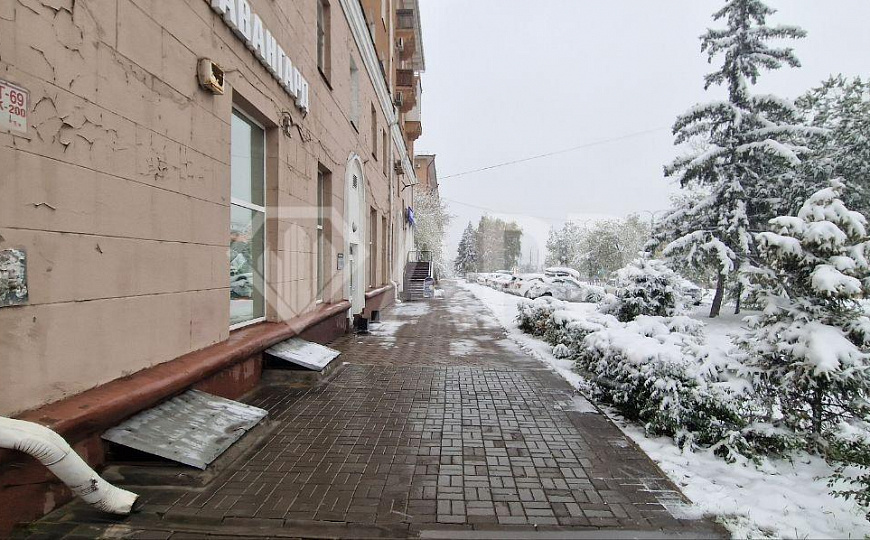 Продаётся ПСН/центр/трафик/1 линия/78.7м² фото