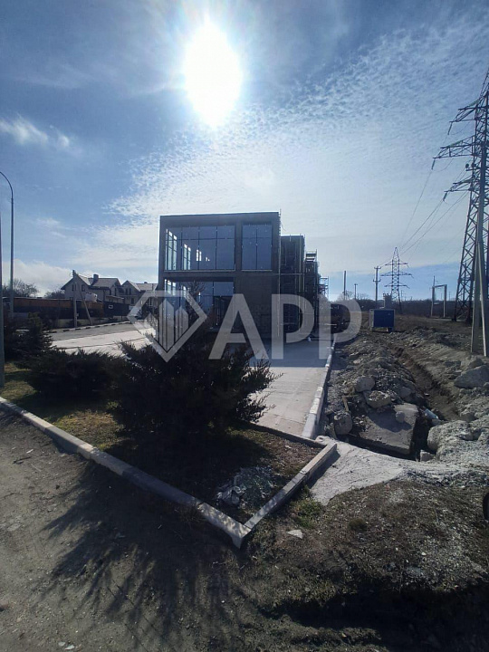 Сдаю торговые помещения от 100 до 400 м²  фото