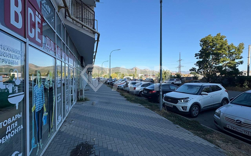 Сдаю помещение в ЖК Красина 93,7 м² фото