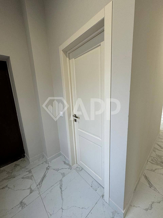 Сдаю помещение в ЖК Красина 93,7 м² фото