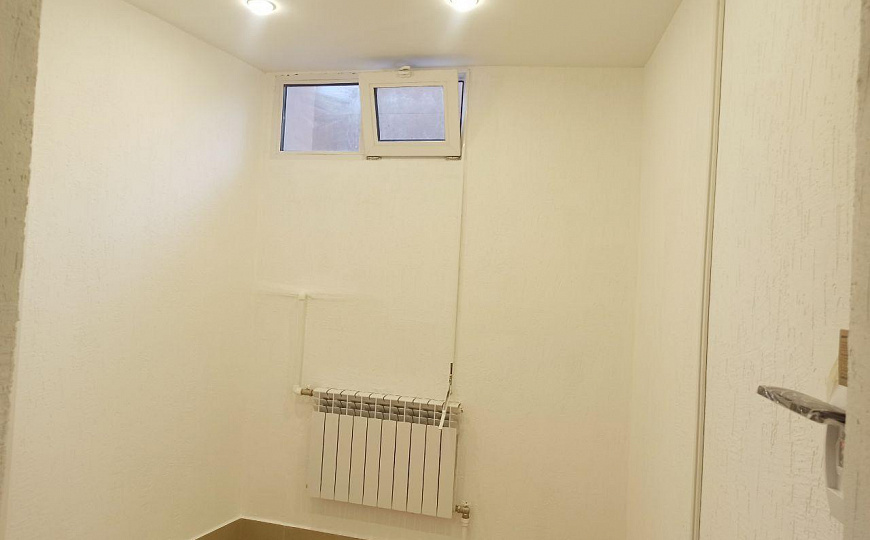 Склад 12,5 м² фото