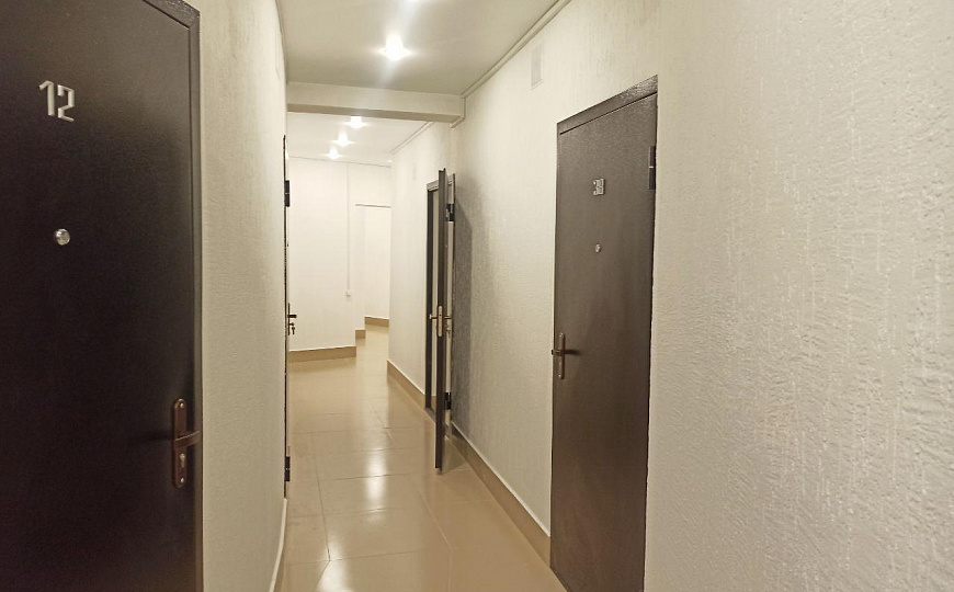 Склад 12,5 м² фото