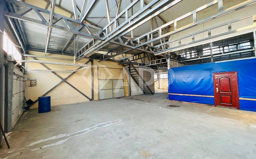 Сдаю теплый склад, 1 500 м² фото