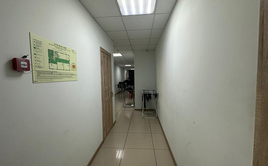 Продается отдельно стоящее здание 440,2 м² фото