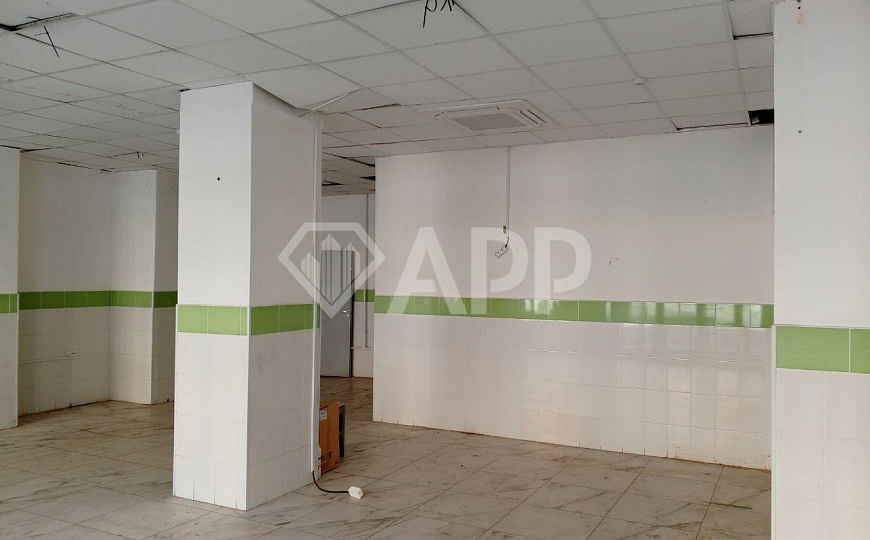 Стрит ритейл фото