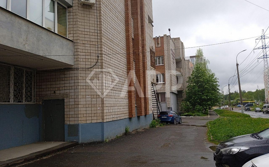 Помещение в центральной части города фото