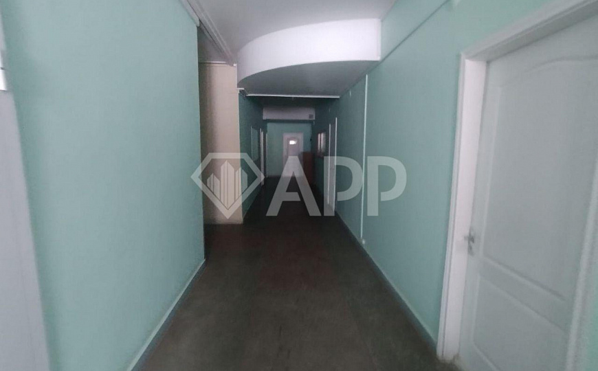 Помещение в центральной части города фото