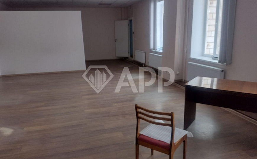 Помещение в центральной части города фото