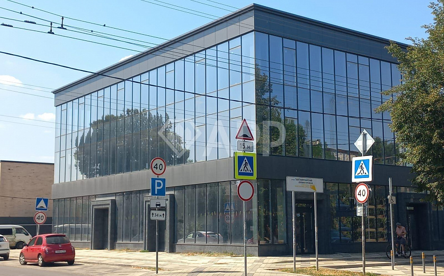 Сдаю здание, 1 100 м², Центральный район фото