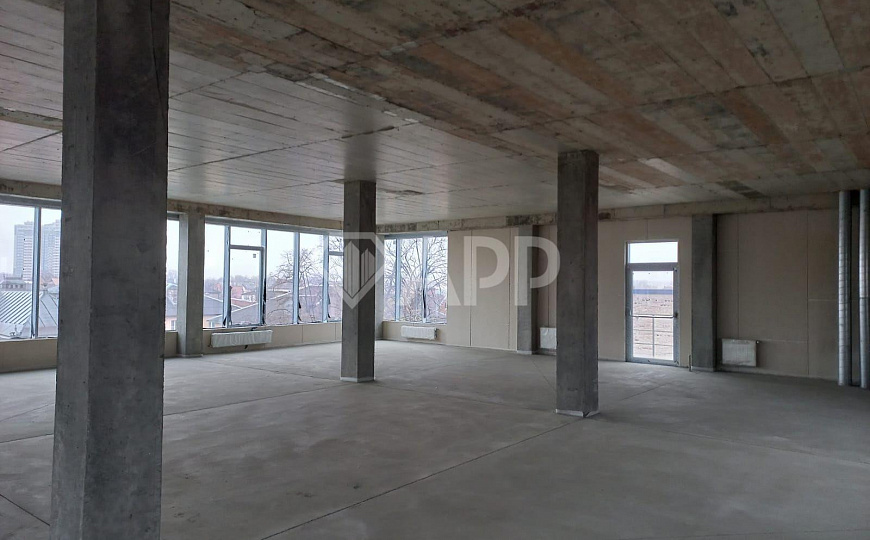 Сдаю здание, 1 100 м², Центральный район фото