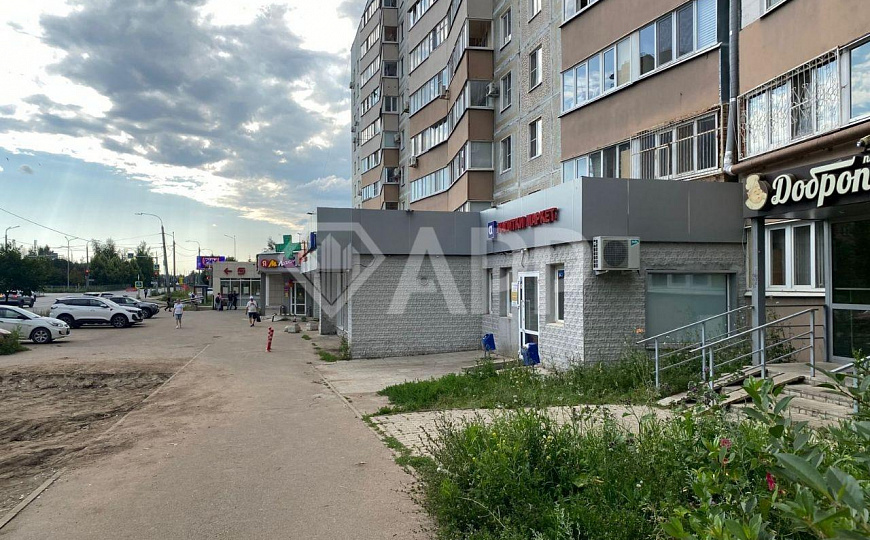 Торговое помещение с арендатором, 37.4м² фото