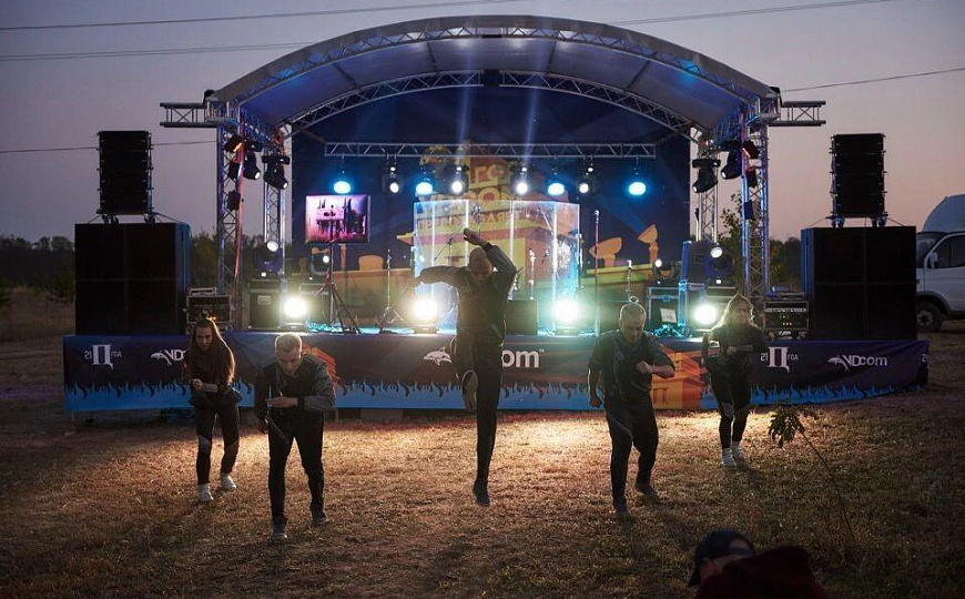 Бизнес-турбаза в пос. Новоягодное фото