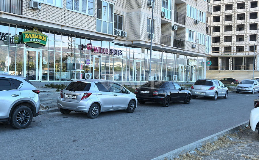 Сдаю помещение в ЖК Красина, 86 м²,  с ремонтом фото