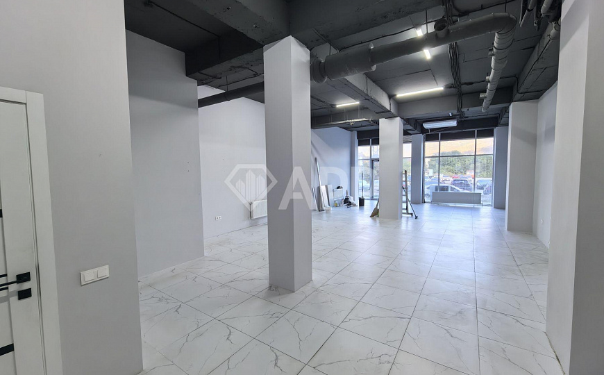 Сдаю помещение в ЖК Красина, 86 м²,  с ремонтом фото