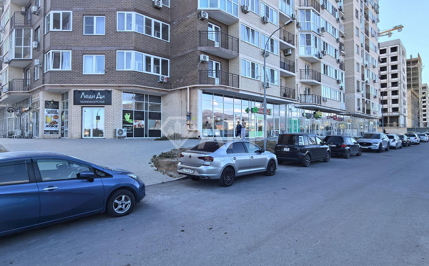 Сдаю помещение в ЖК Красина, 86 м²,  с ремонтом фото