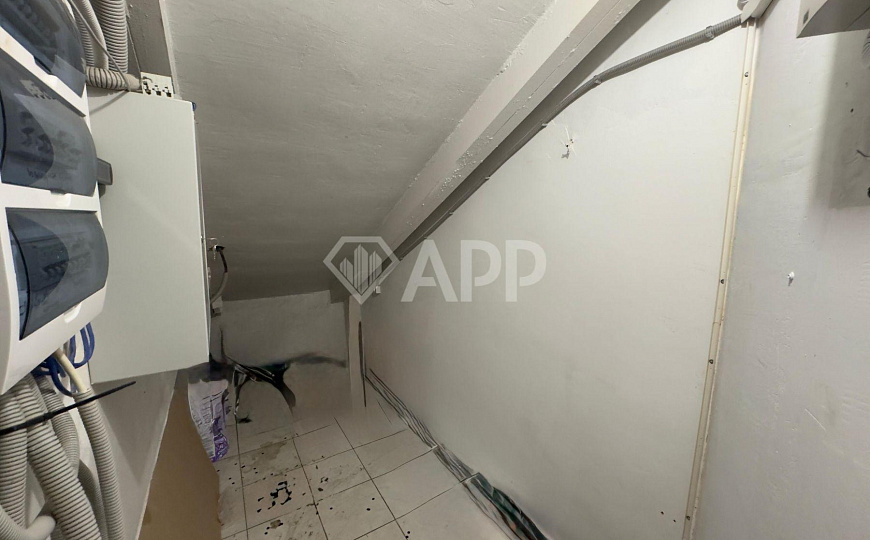 Сдаю торговое помещение, 35 м² на первой линии  фото