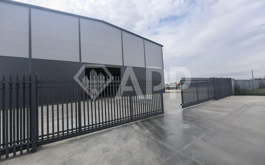 Сдаю склад, 1 477 м² фото