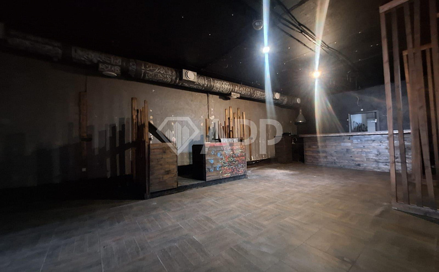 Сдам помещение свободного назначения площадью 100 м² фото